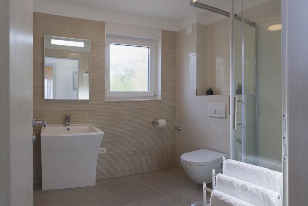Apartments Villa Anamaria Trogir Exterior photo